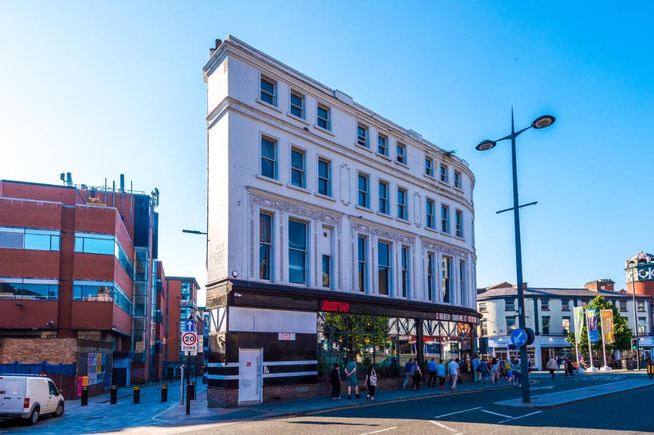 Stylish Apartment Located In The City Centre Of Liverpool Kültér fotó